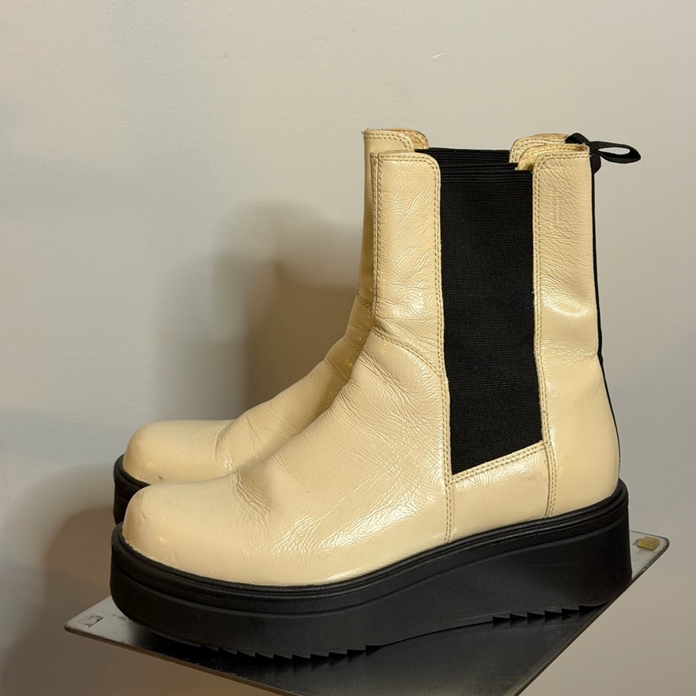 Vagabond Shoemakers Chelsea Boots - Picture 8 of 8
